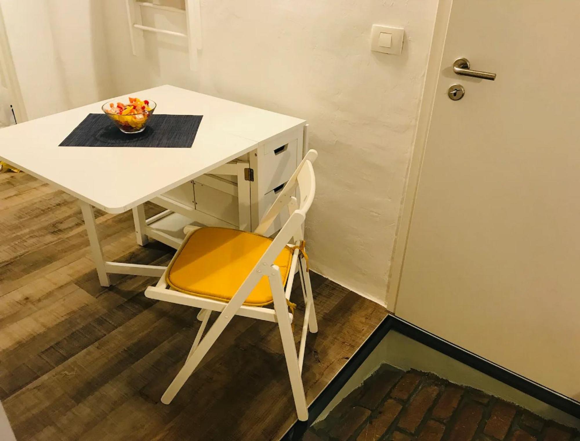 Under The Castle Apartment *